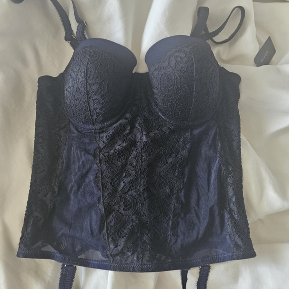 Modern Muse Corset - Picture 2 of 4